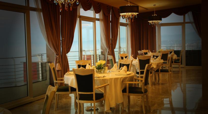 Ak Resort Hotel Kapalı Restaurant