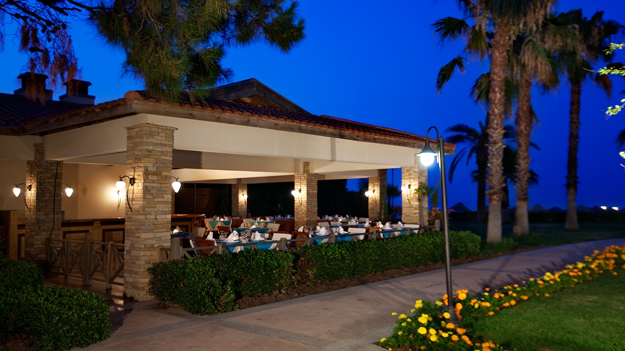 Altis Resort Hotel Açık Restaurant